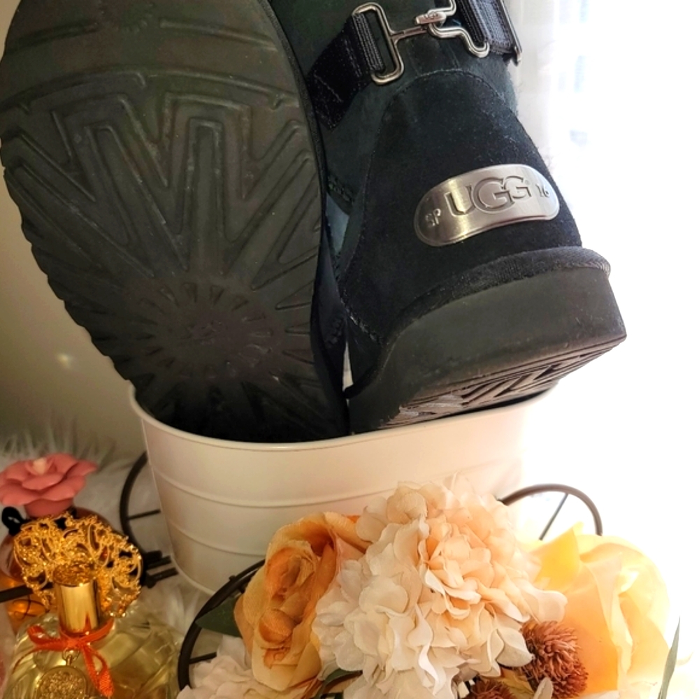 UGG boots - Picture 4 of 7